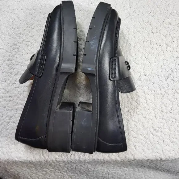 COACH black leather Leah loafers  lug sole and a C logo accent womens size 10 - Picture 4 of 7